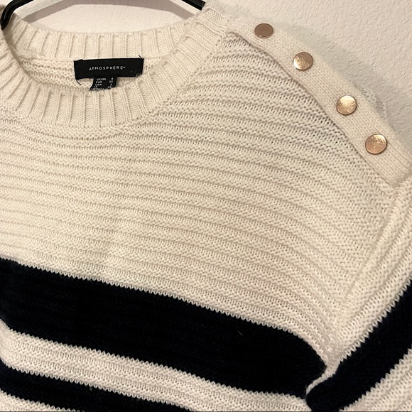 Sweater - Picture 2 of 2